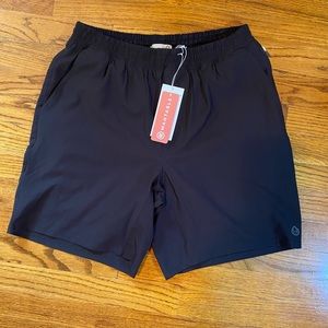 Men’s performance shorts NWT